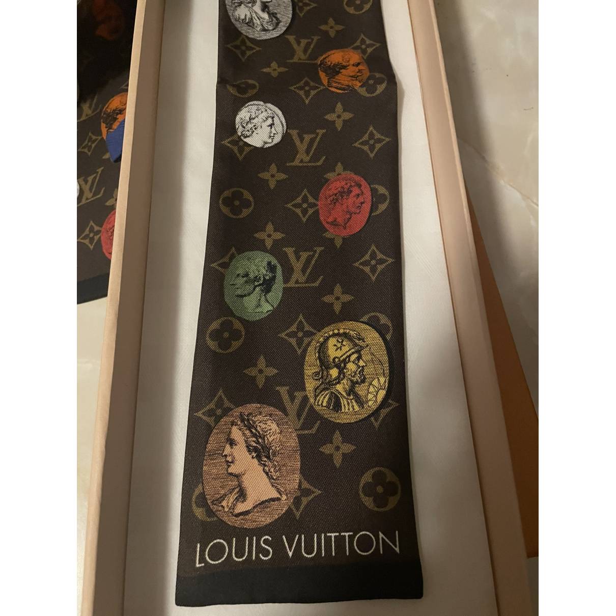 Silk scarf Louis Vuitton Brown in Silk - 27588328