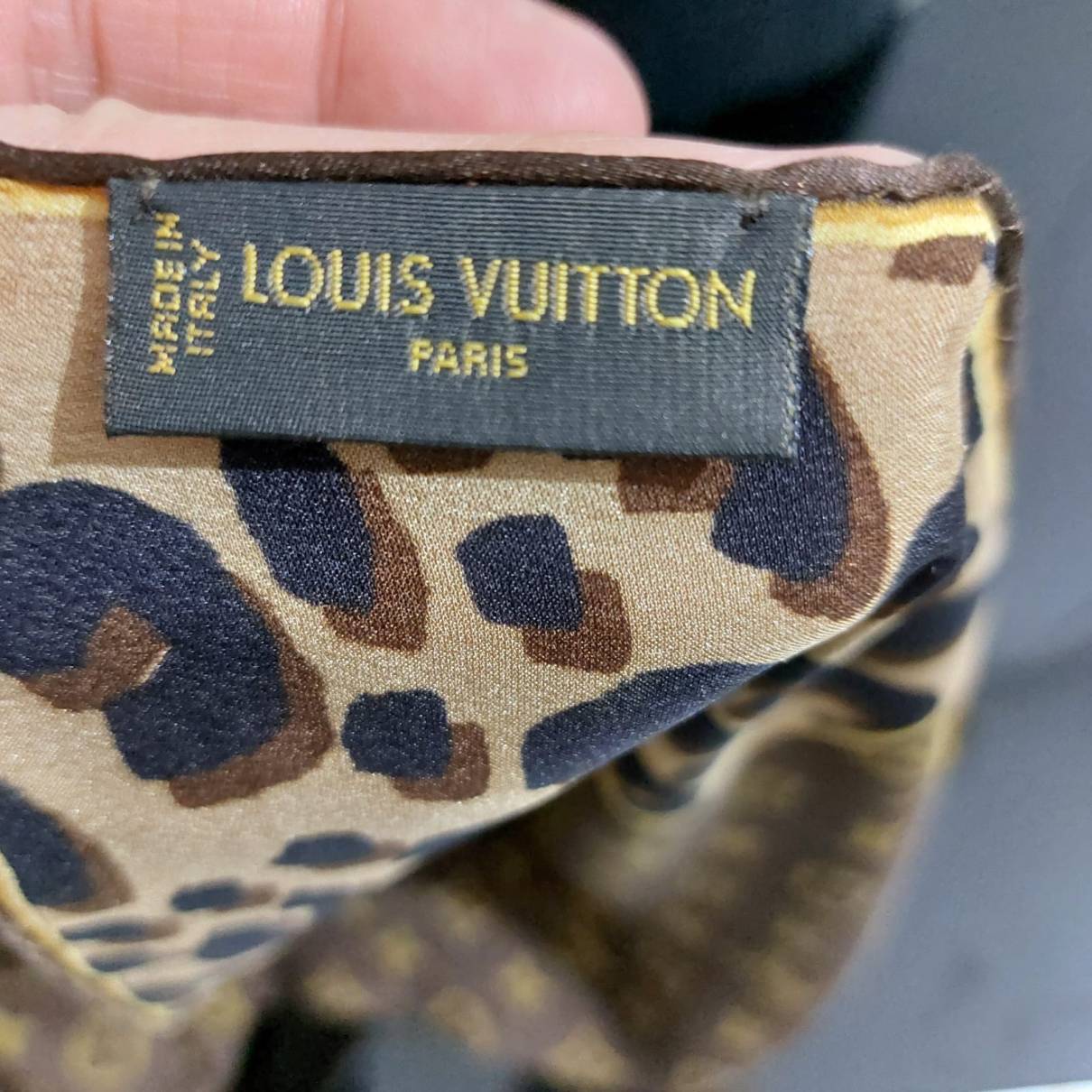 Silk neckerchief Louis Vuitton