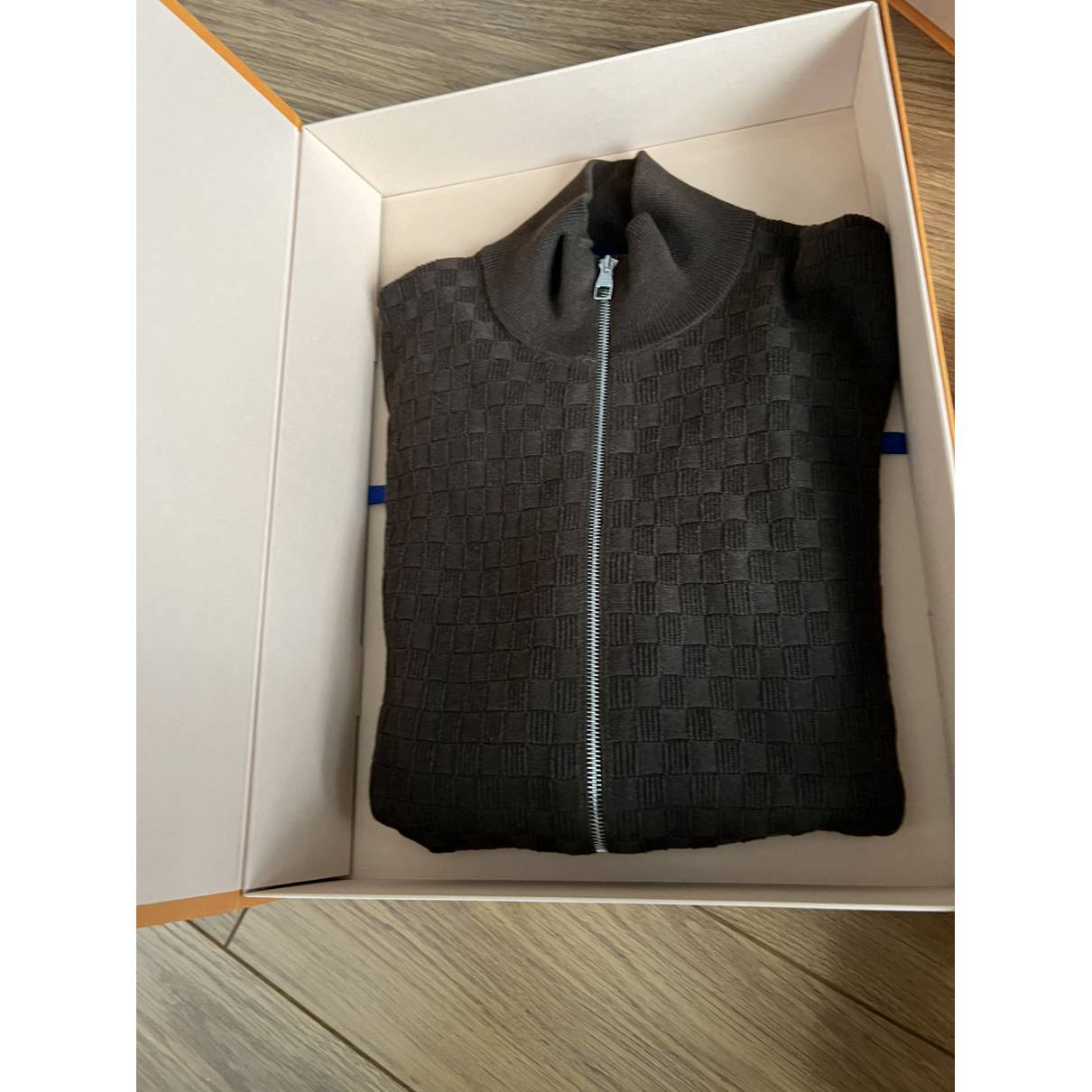 brown Louis Vuitton Knitwear & Sweatshirts for Men - Vestiaire