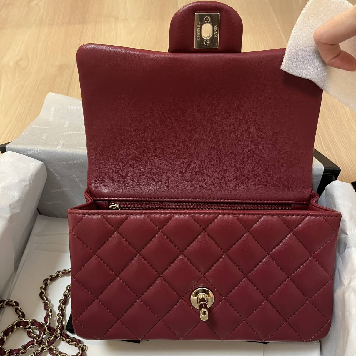 Chanel - Authenticated Timeless Classique Top Handle Handbag - Leather Burgundy for Women, Never Worn