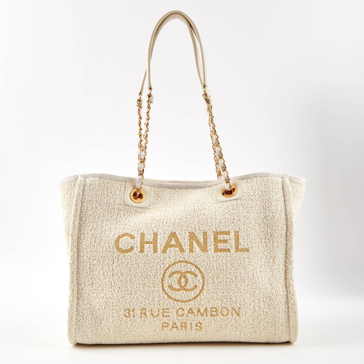 Deauville chain cloth tote Chanel Ecru in Cloth - 34844490