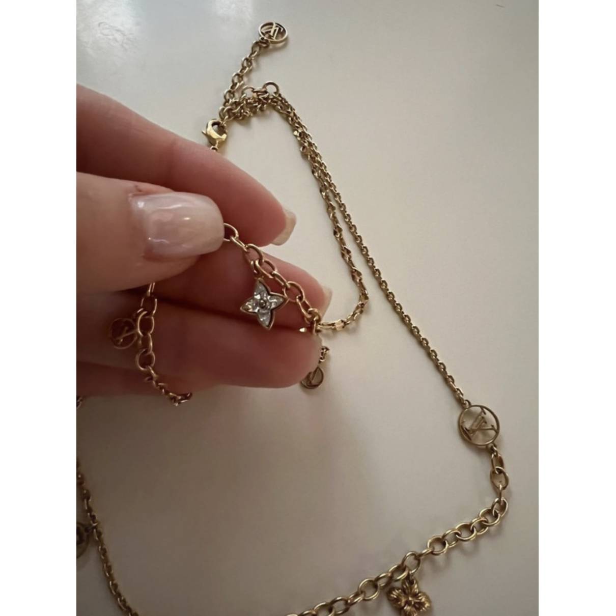 Louis Vuitton - Authenticated Necklace - Metal Gold for Women, Very Good Condition
