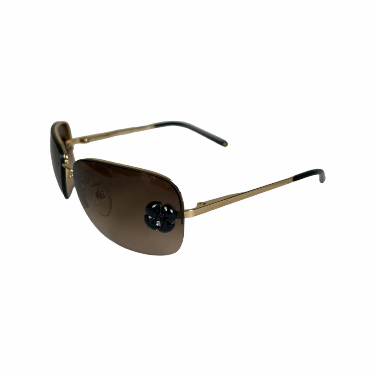 Sunglasses Chanel Gold in Metal - 24700344