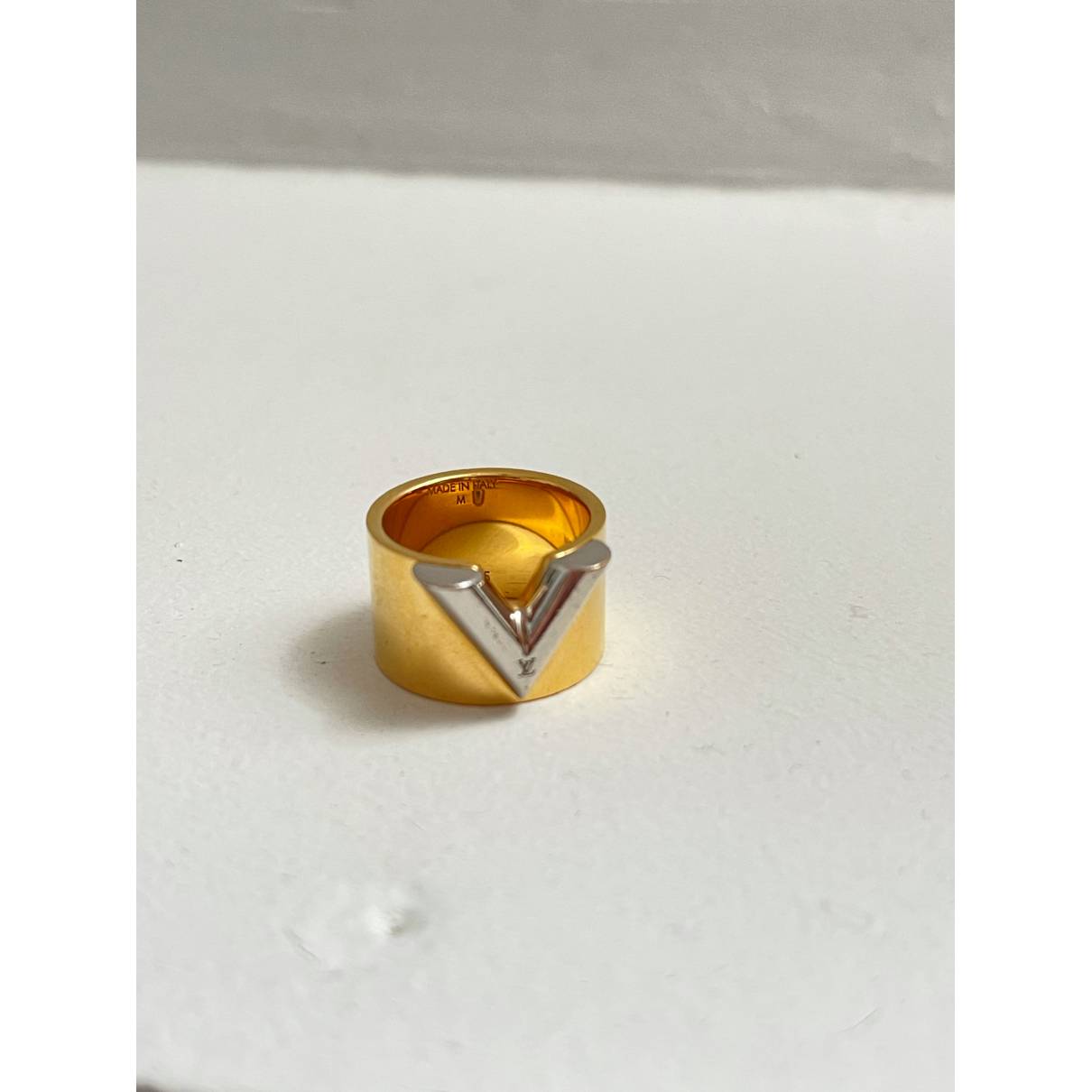 Louis Vuitton - Authenticated Ring - Metal Gold For Woman, Good condition