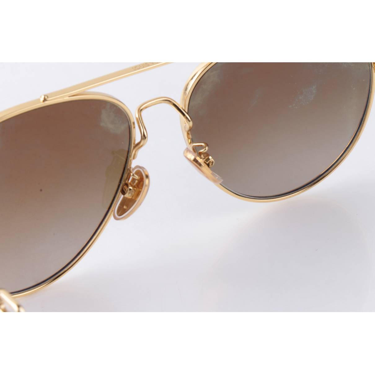 Aviator sunglasses Louis Vuitton Gold in Metal - 27479440