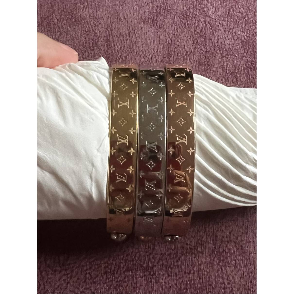 Louis Vuitton - Authenticated Nanogram Bracelet - Gold for Women, Very Good Condition