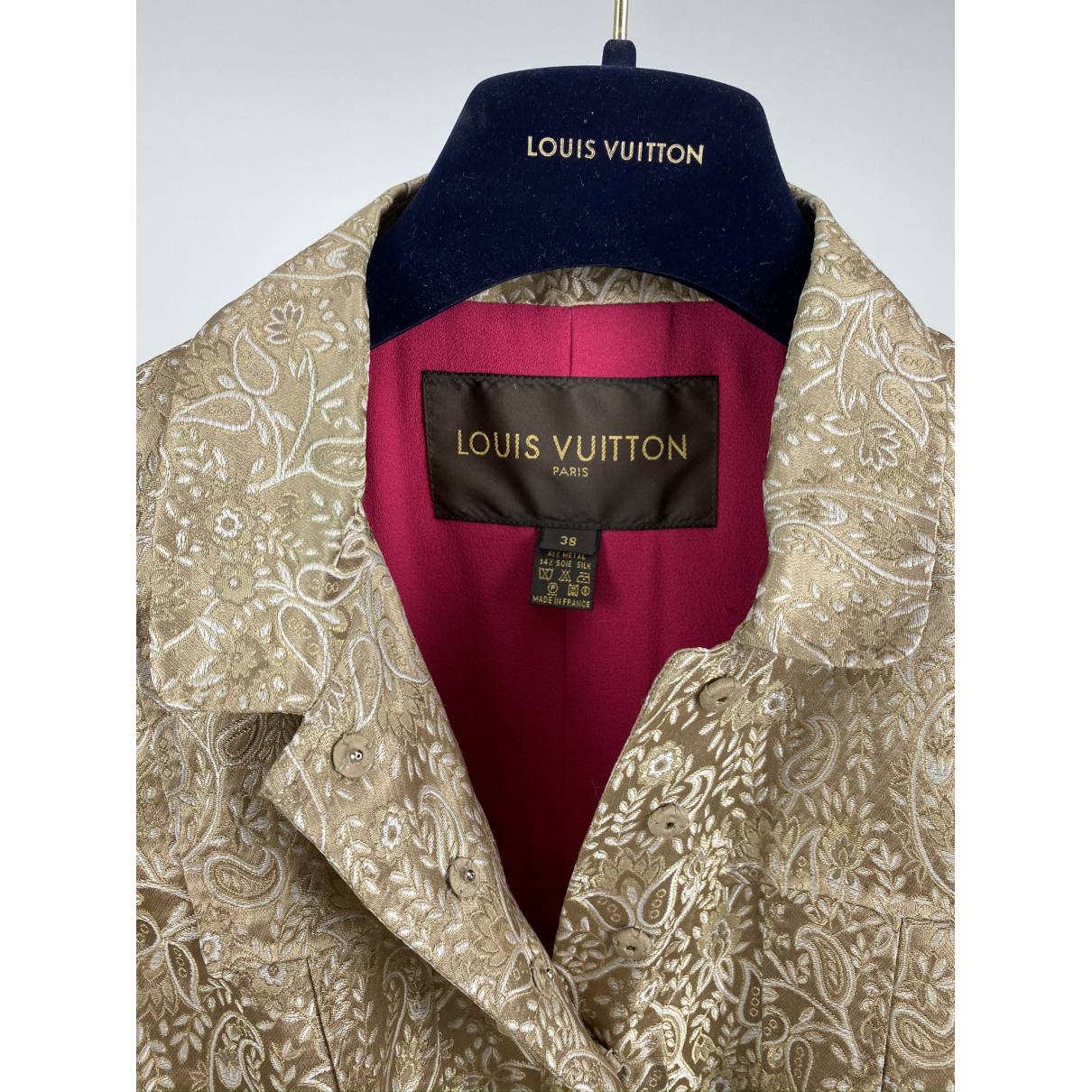 Louis Vuitton Uniform jacket Black Polyester ref.39702 - Joli Closet