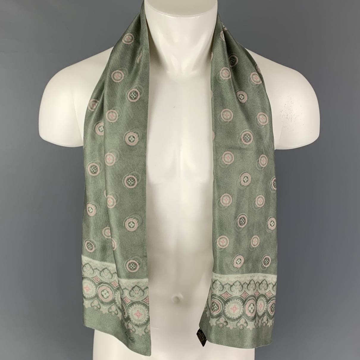 Louis Vuitton - Authenticated Scarf - Cotton Green Plain for Men, Very Good Condition