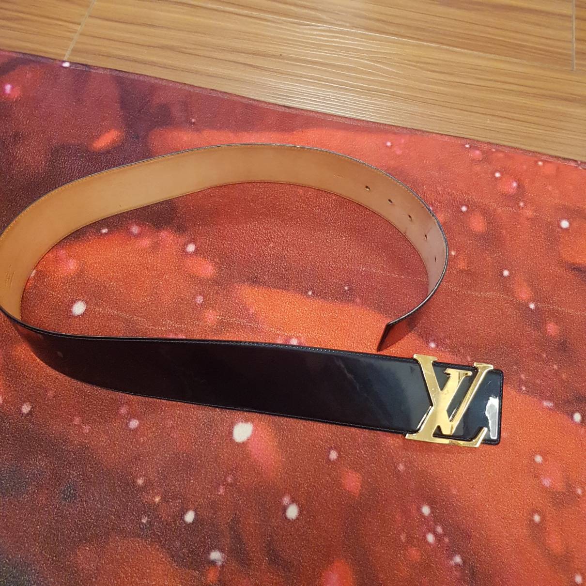 Initiales vinyl belt Louis Vuitton Green size 85 cm in Vinyl - 32184997
