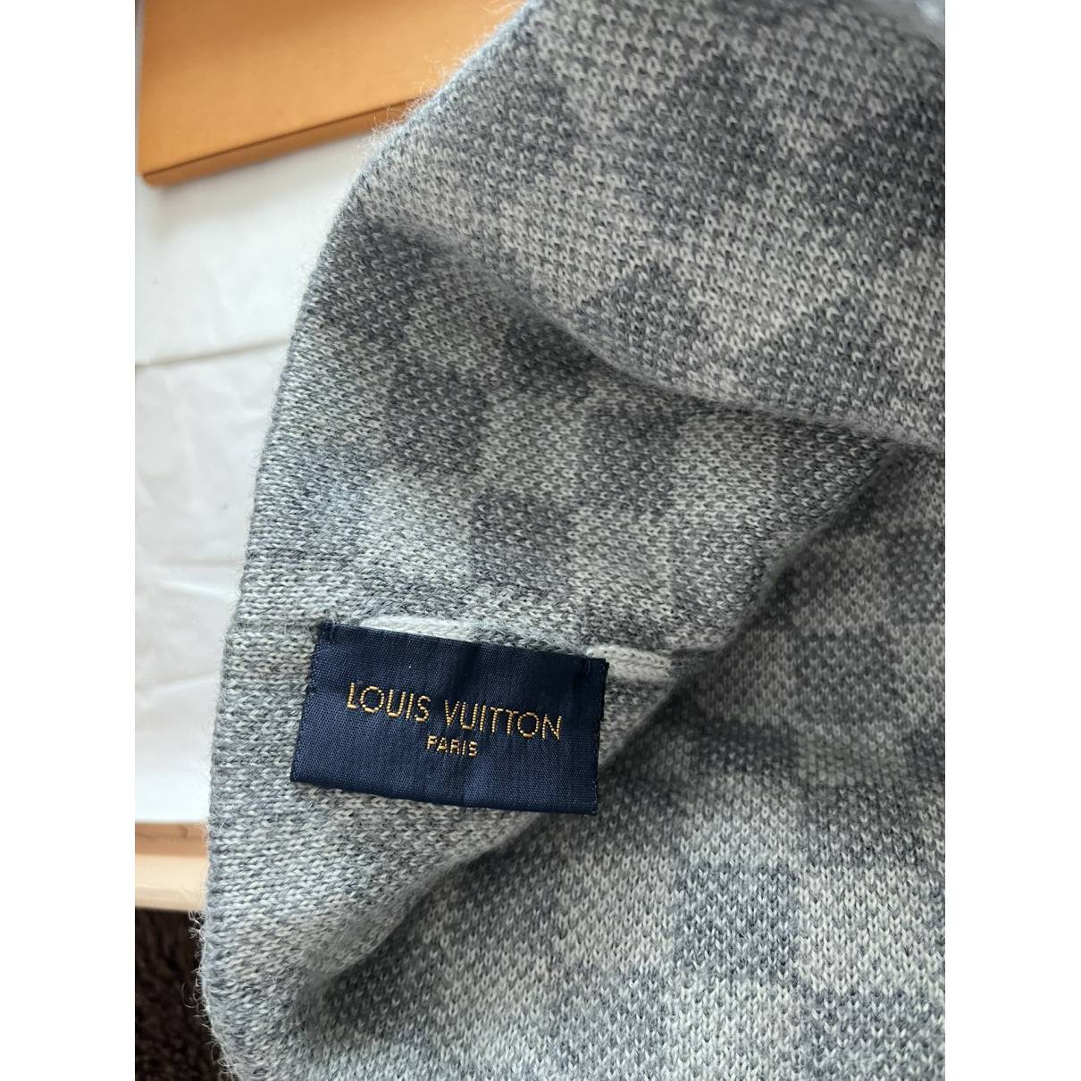 Hat Louis Vuitton Grey size M International in Cotton - 32489549