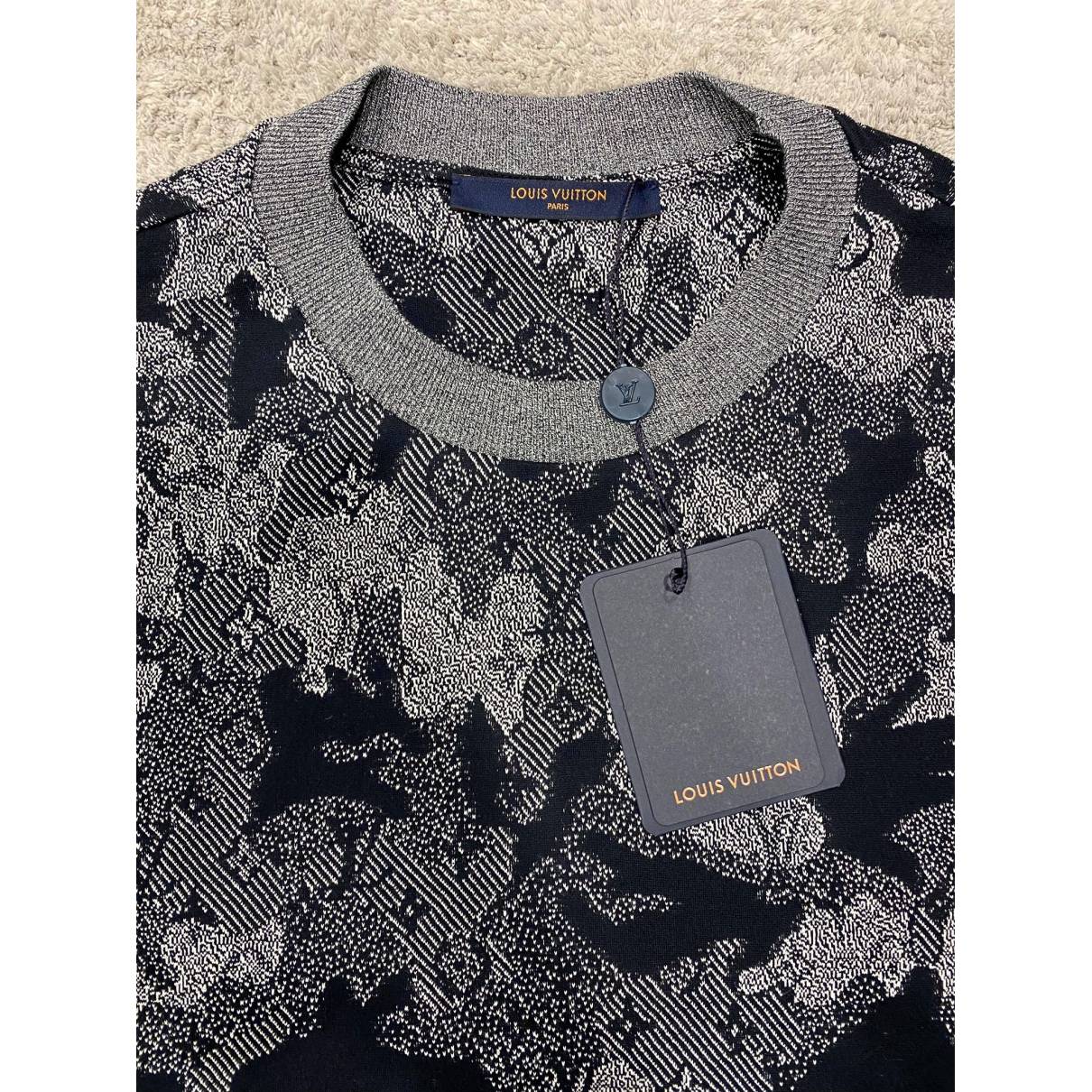 T-shirt Louis Vuitton Grey size L International in Cotton - 31617701