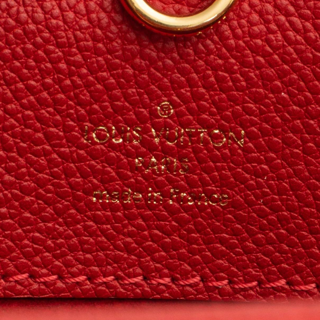 Louis Vuitton Authenticated Vénus Handbag