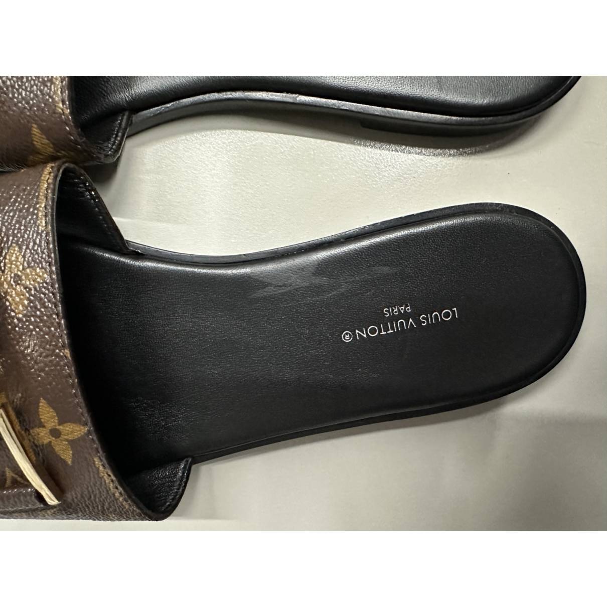 Lock it leather mules Louis Vuitton Multicolour size 38 IT in Leather -  35177700