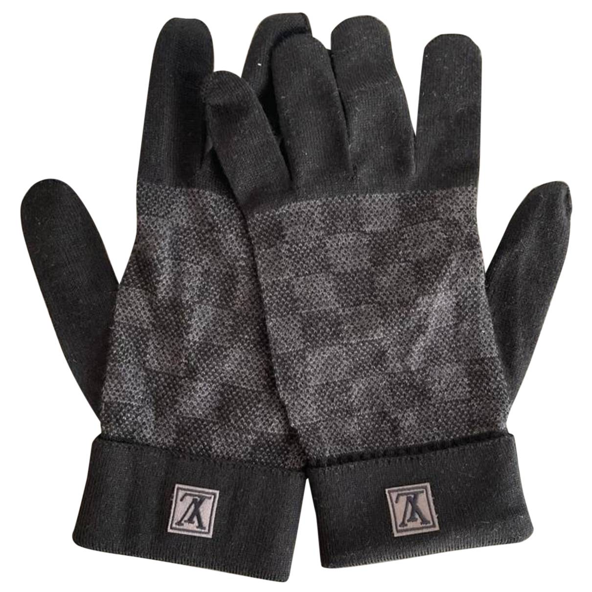 Wool gloves Louis Vuitton Multicolour size S International in Wool -  33891306