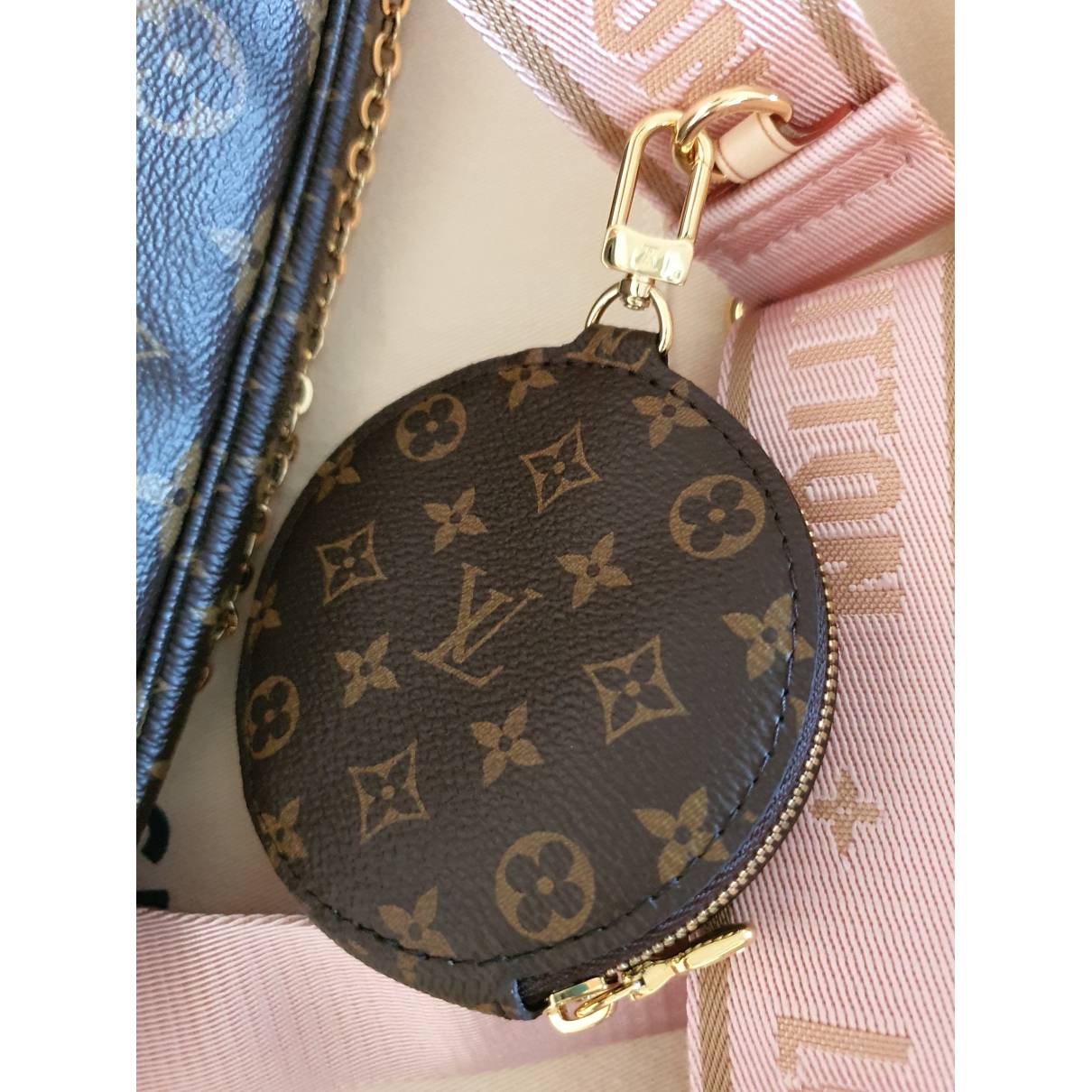 Louis Vuitton - Authenticated Multi Pochette Accessoires Handbag - Cloth Pink For Woman, Never Worn