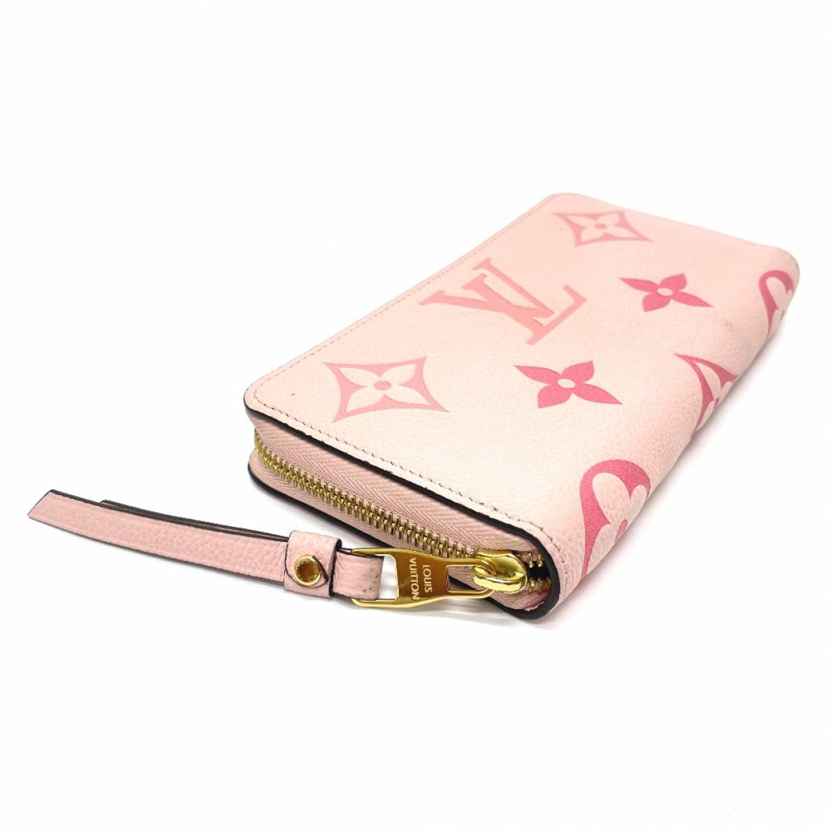 Louis Vuitton Taigarama Pink Zippy Wallet – DAC