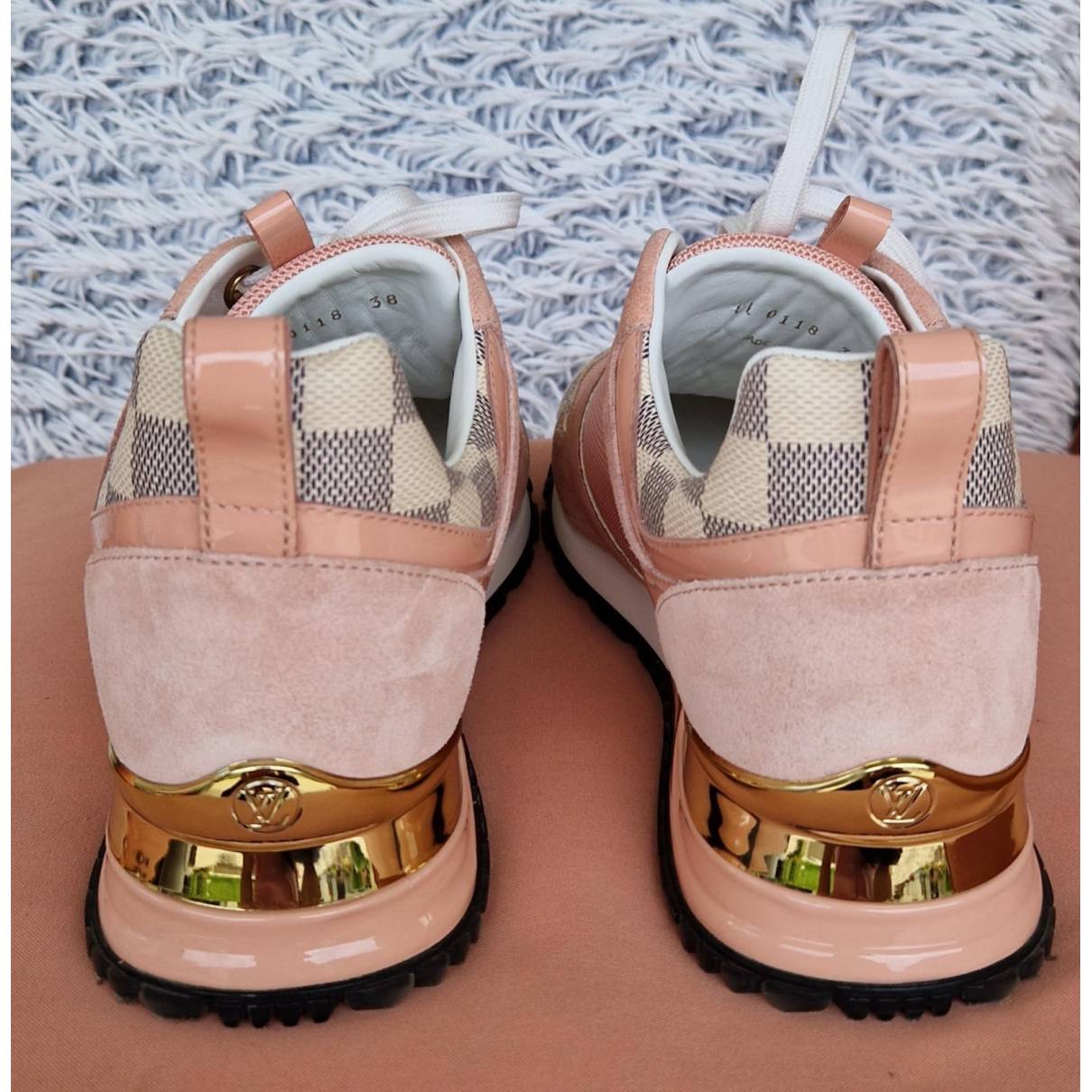 Run away leather trainers Louis Vuitton Pink size 38 EU in Leather