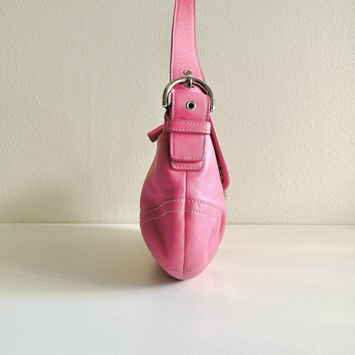 Signature sufflette cloth handbag Coach Pink in Cloth - 34823920