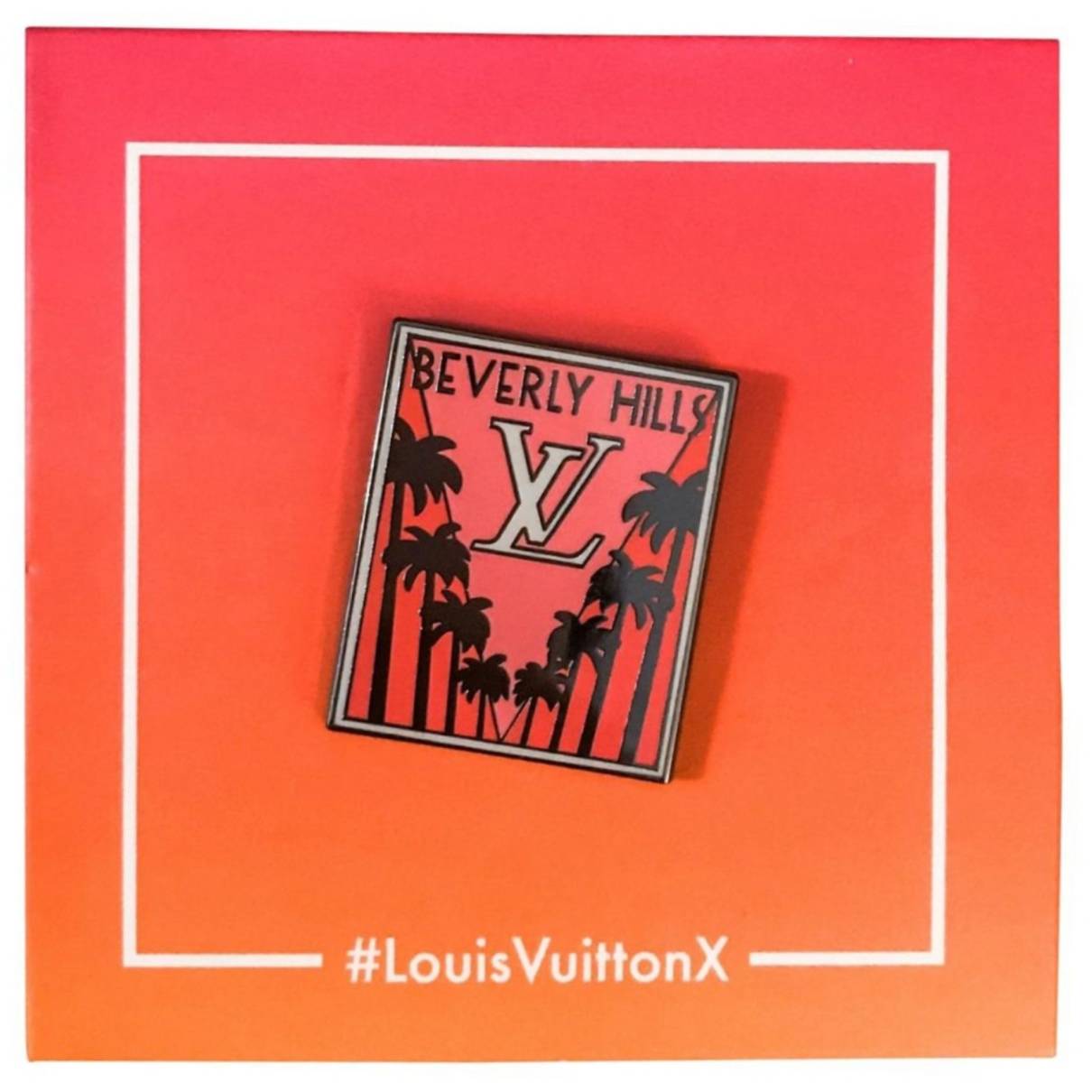 Louis Vuitton - Authenticated Pins - Metal Pink for Women, Never Worn