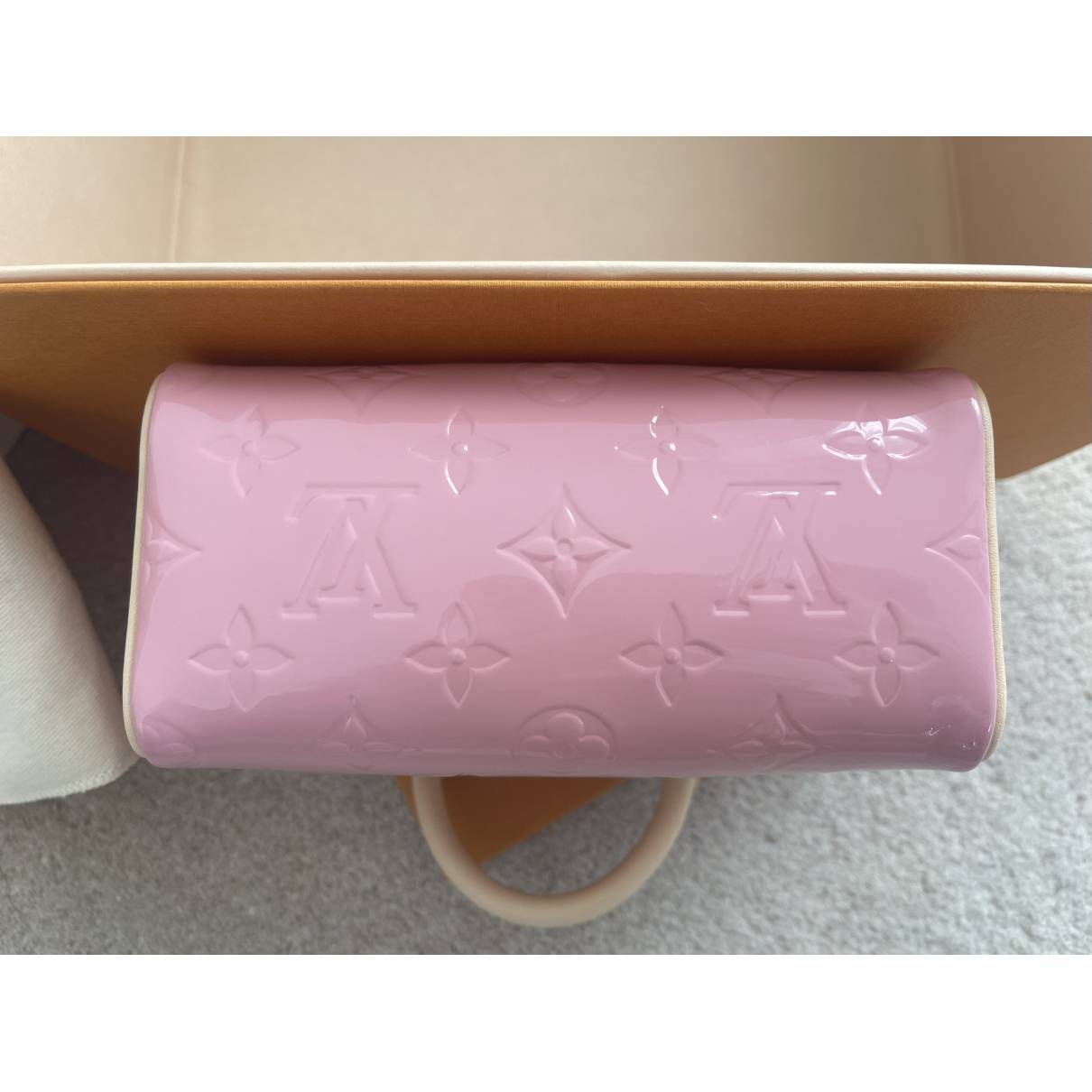 Louis Vuitton Speedy Mochi Bag Pink Vernis Nano Leather ref.1006055 - Joli  Closet