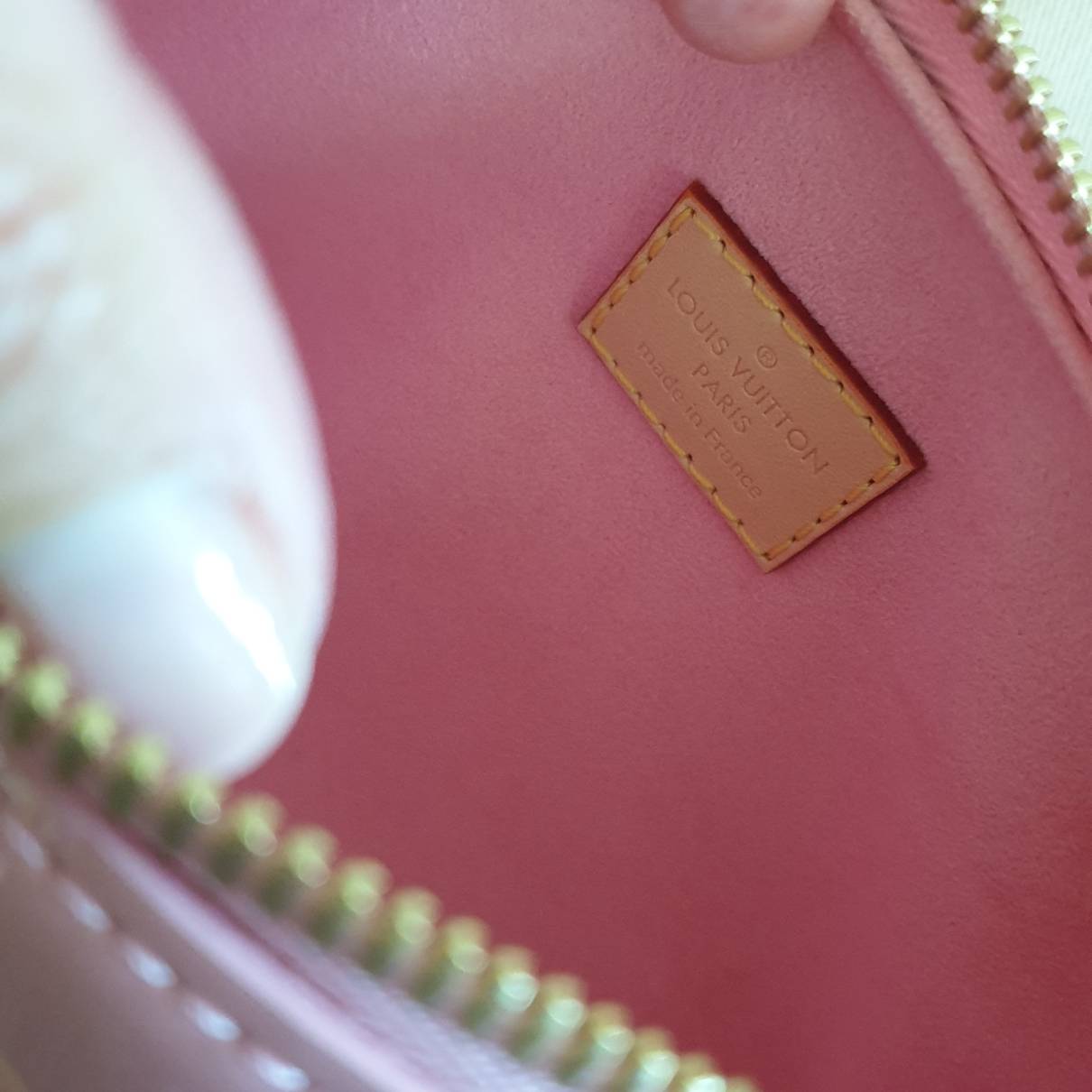 Louis Vuitton Louis Vuitton Nano Speedy Mochi Pink handbag M81879 (M81879)