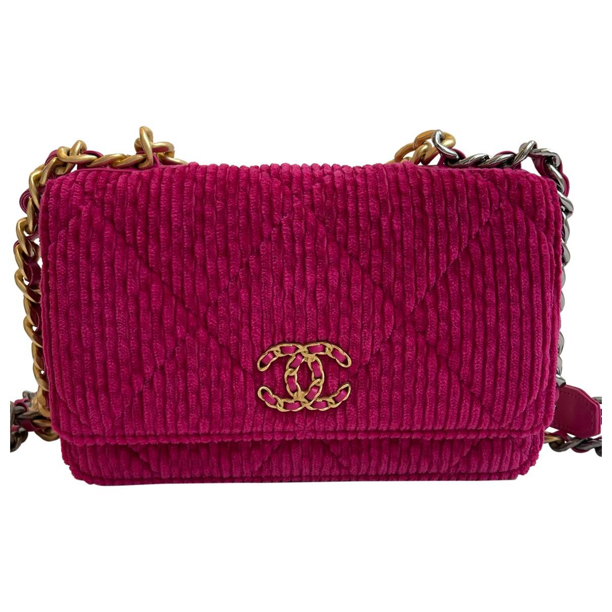 Chanel 19 Maxi Flap Bag Wool / Jersey Hot Pink