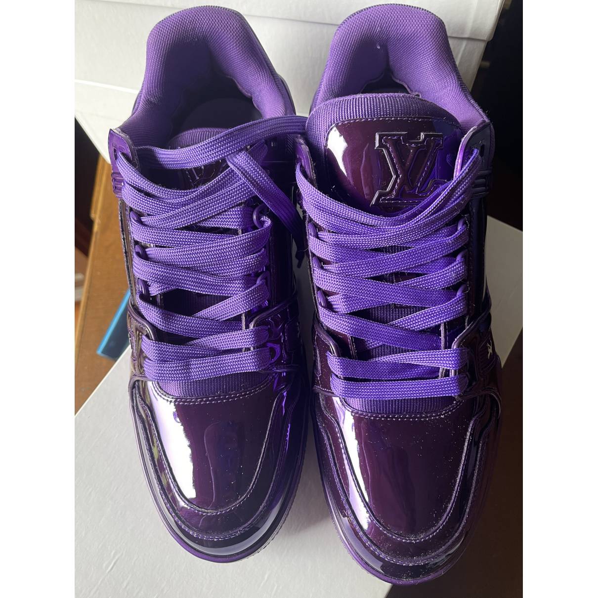 LOUIS VUITTON Patent Calfskin Mens LV Trainer Sneakers 8 Purple