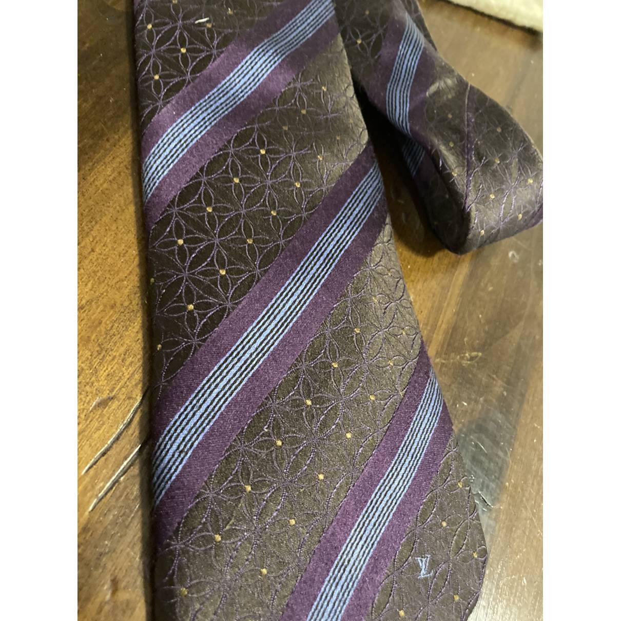 Silk tie Louis Vuitton Purple in Silk - 32088627