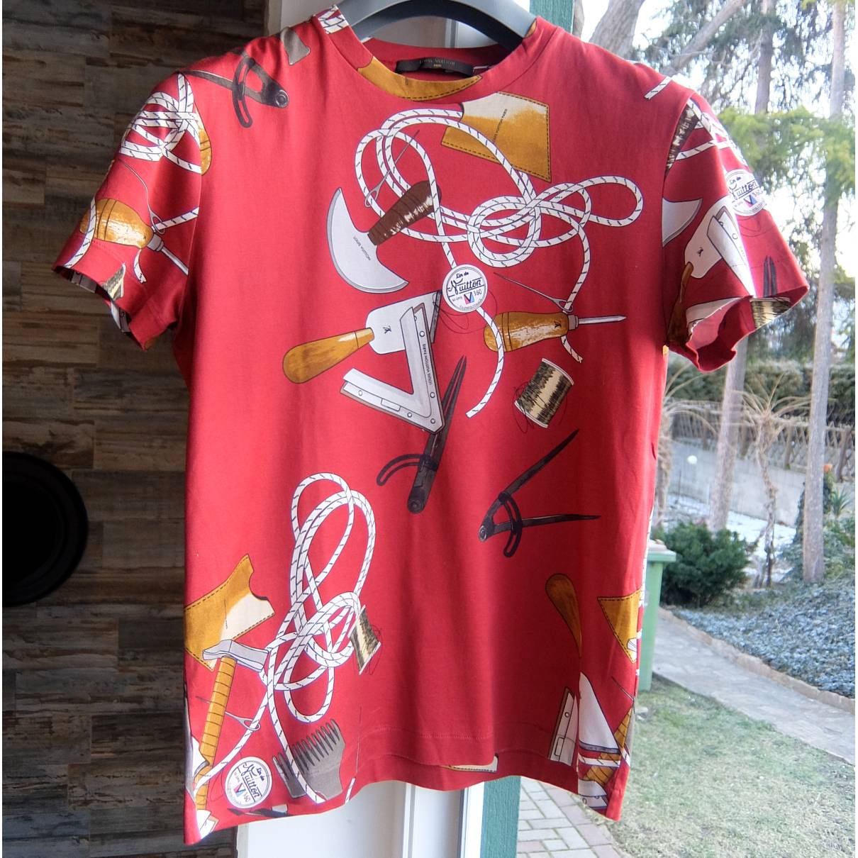 T-shirt Louis Vuitton Red size XS International in Cotton - 34123403