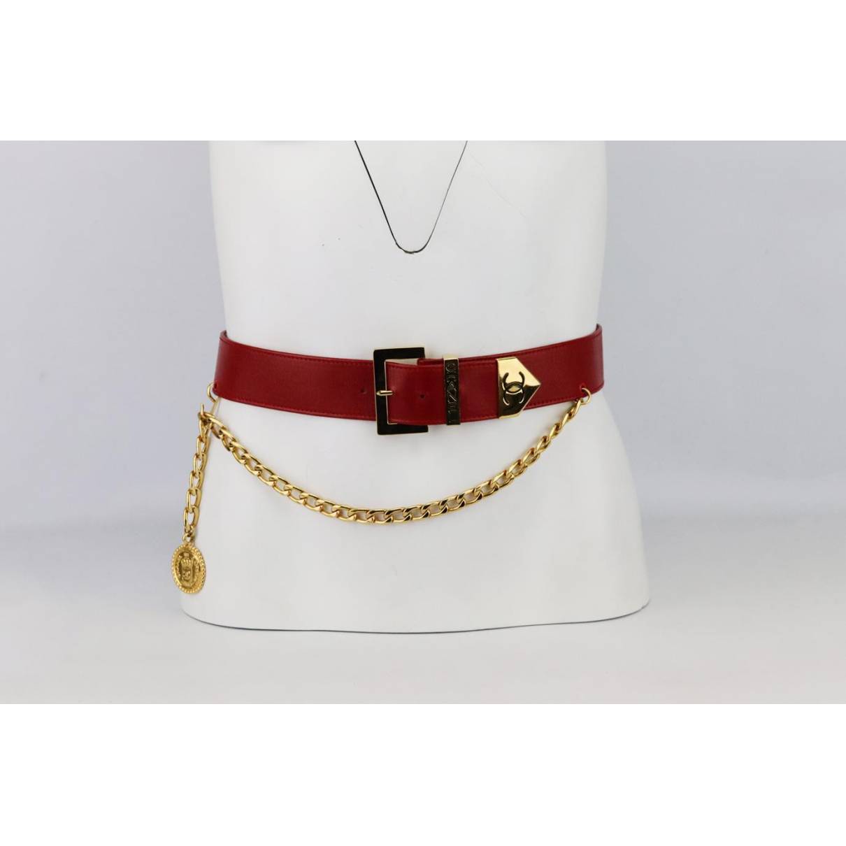 Chanel - Authenticated Belt - Leather Red for Women, Good Condition