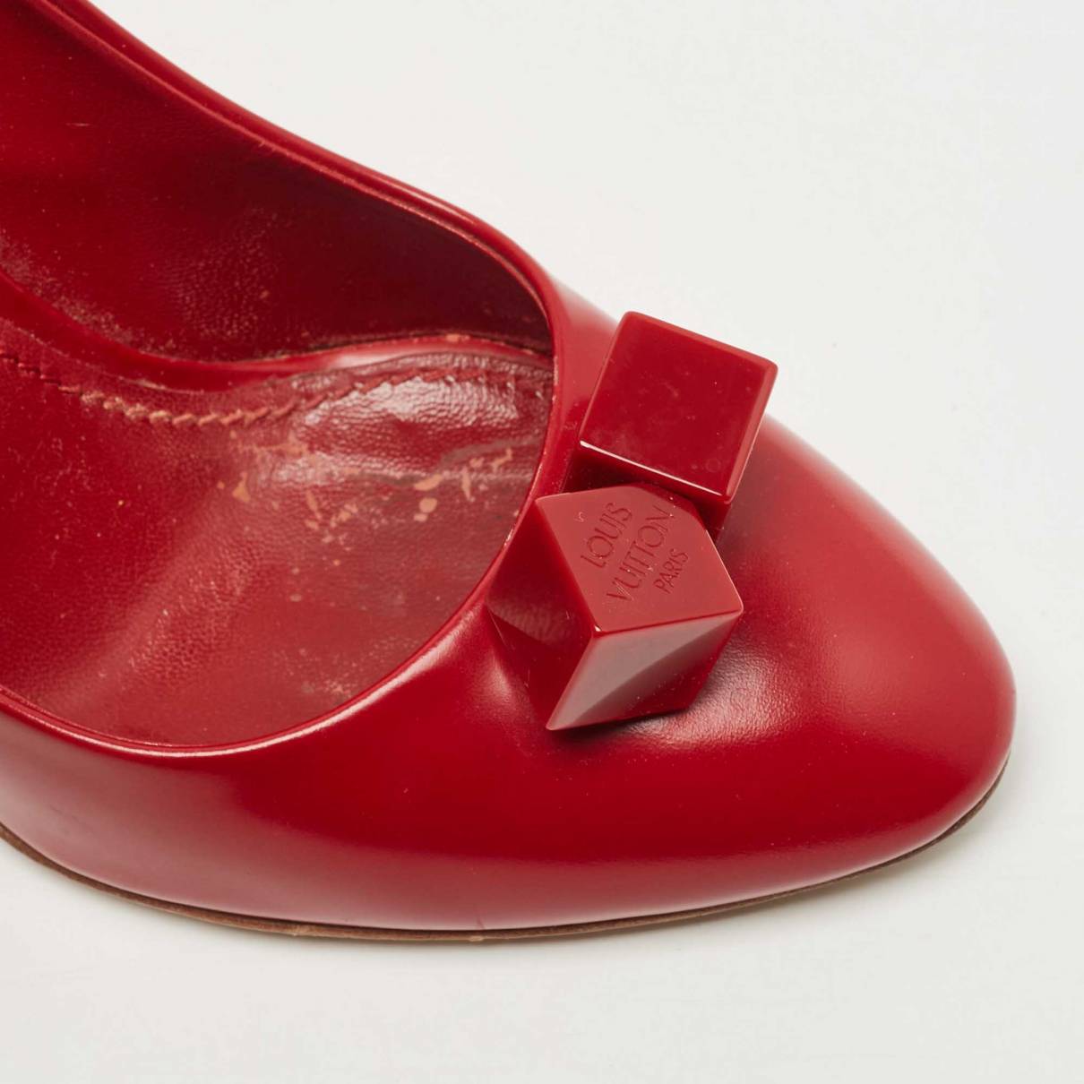 Louis Vuitton - Authenticated Heel - Leather Red Plain for Women, Good Condition