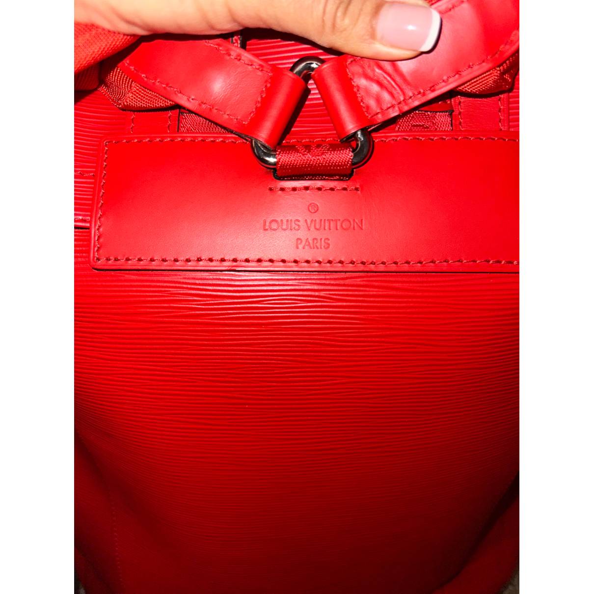 Leather travel bag Louis Vuitton x Supreme Red in Leather - 29689645