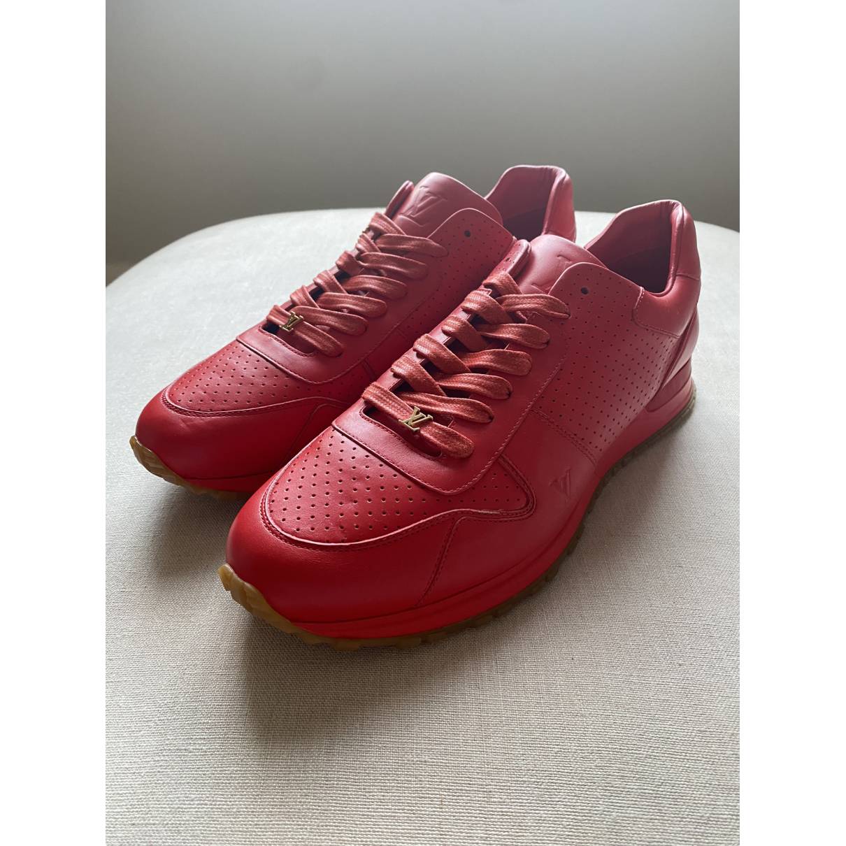 Leather low trainers Louis Vuitton Red size 40 IT in Leather