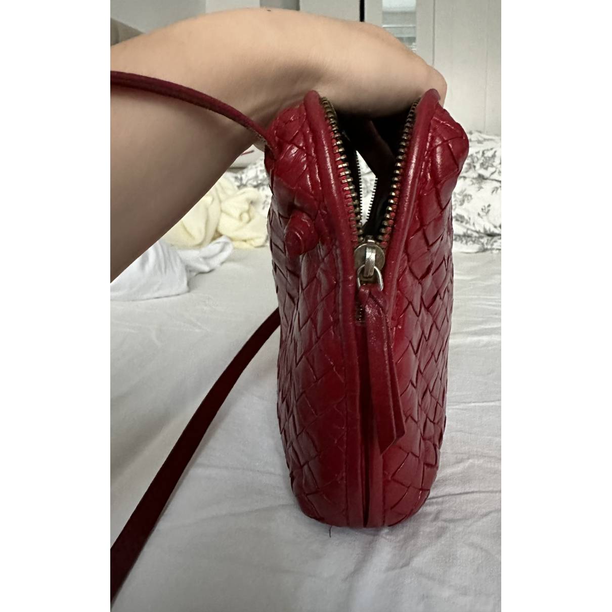 Bottega Veneta - Authenticated Nodini Handbag - Leather Red Plain for Women, Good Condition