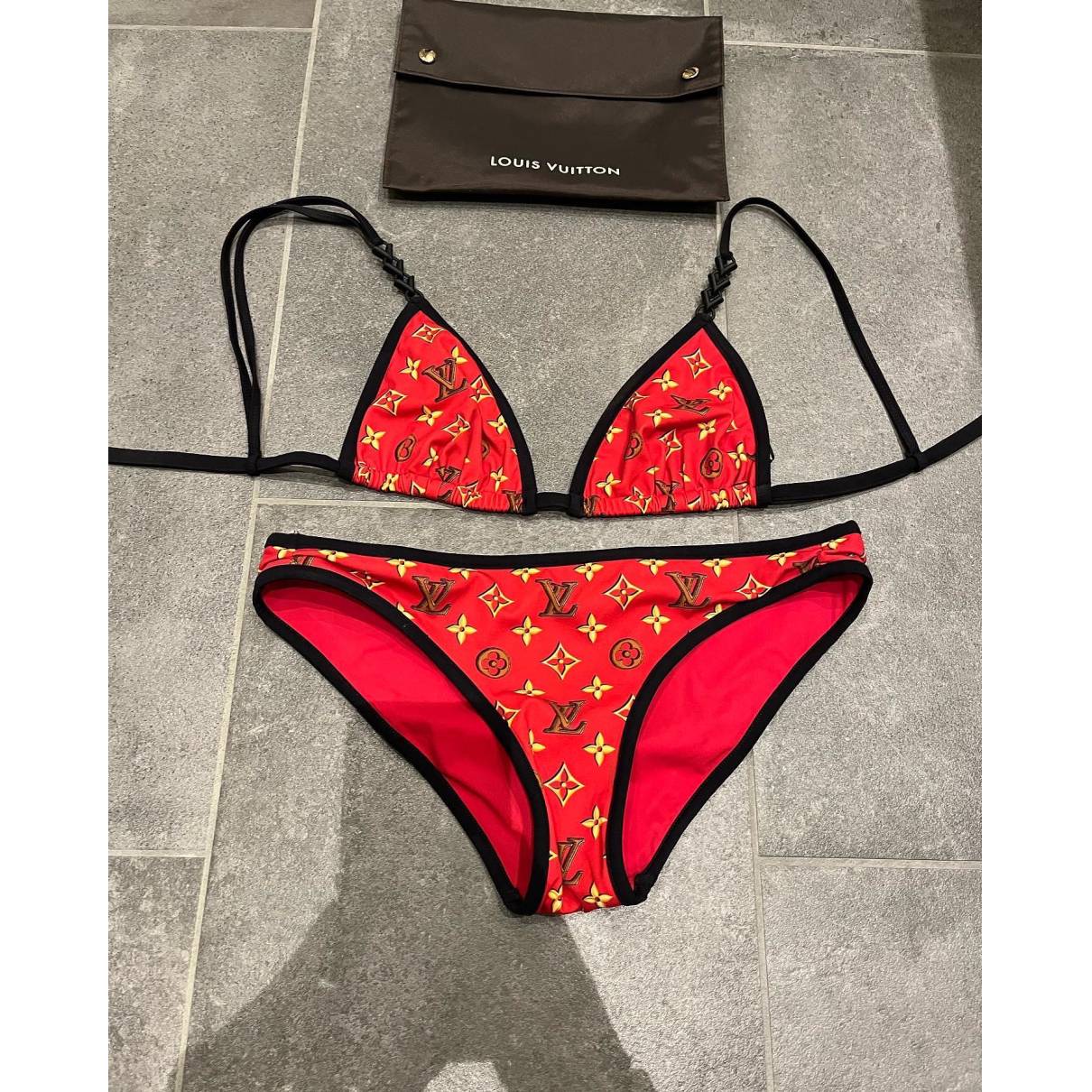 Two-piece swimsuit Louis Vuitton Red size 36 FR in Synthetic
