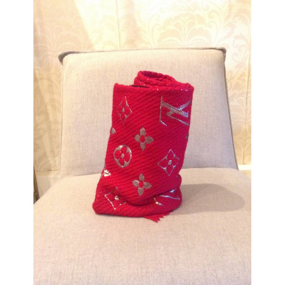 lv scarf red