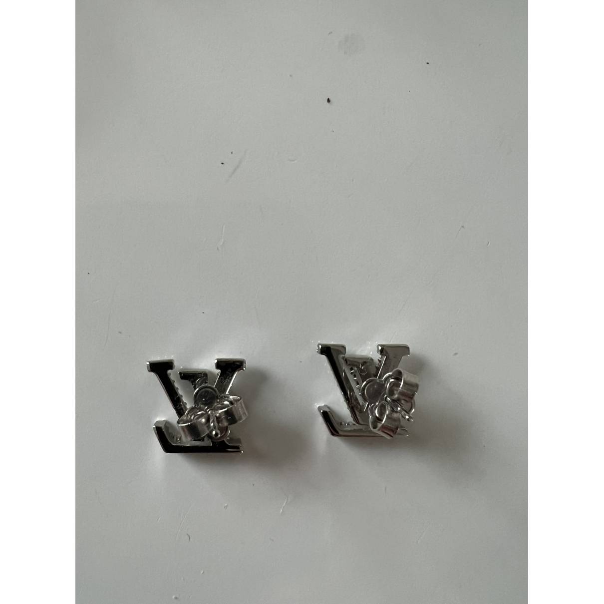 Lv iconic earrings Louis Vuitton Silver in Metal - 27977243