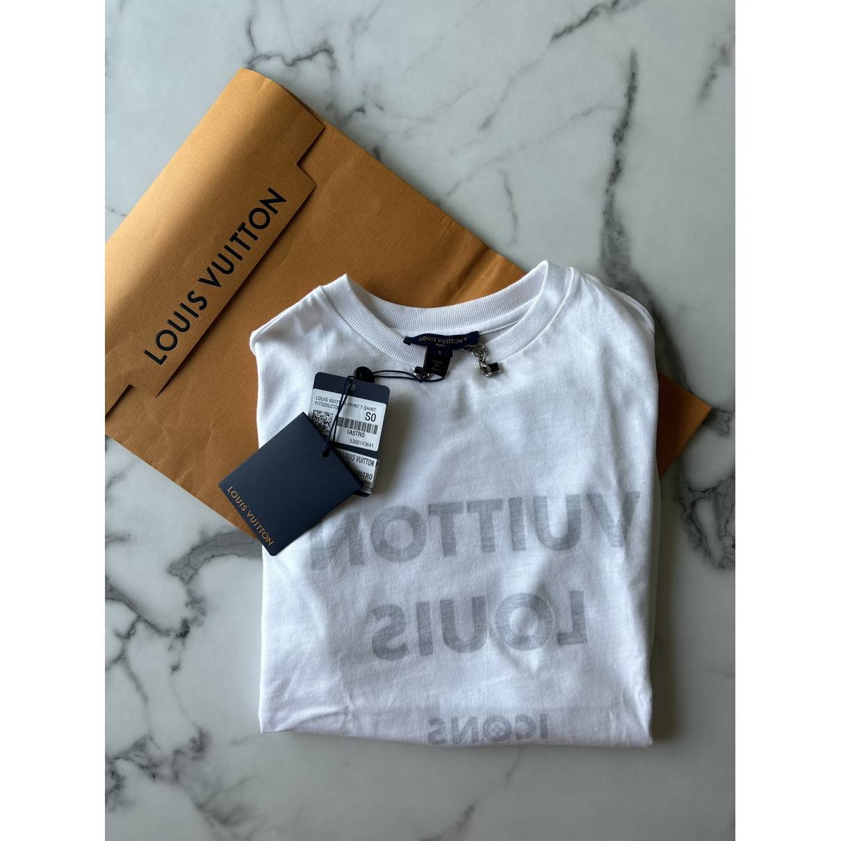 T-shirt Louis Vuitton White size S International in Cotton - 34706750