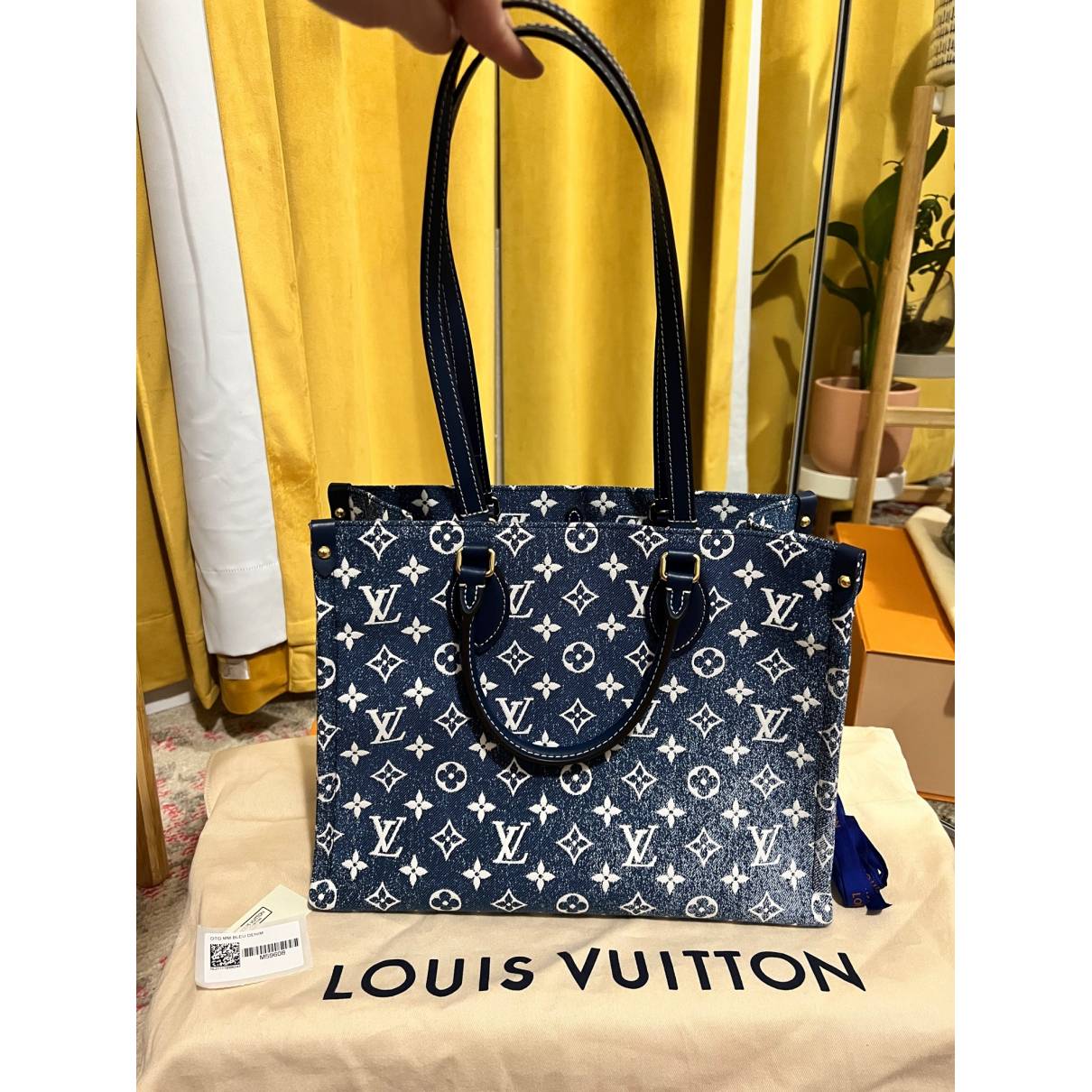 Louis Vuitton Monogram Denim Onthego MM (SHG-zqLHQZ) – LuxeDH