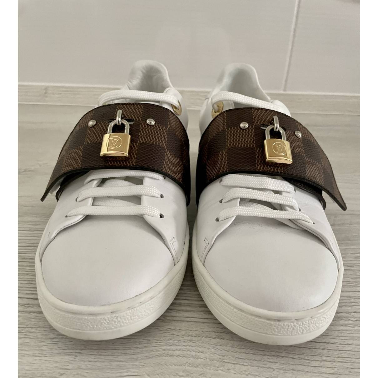 Louis Vuitton White Leather Frontrow Low Top Sneakers Size 37 Louis Vuitton