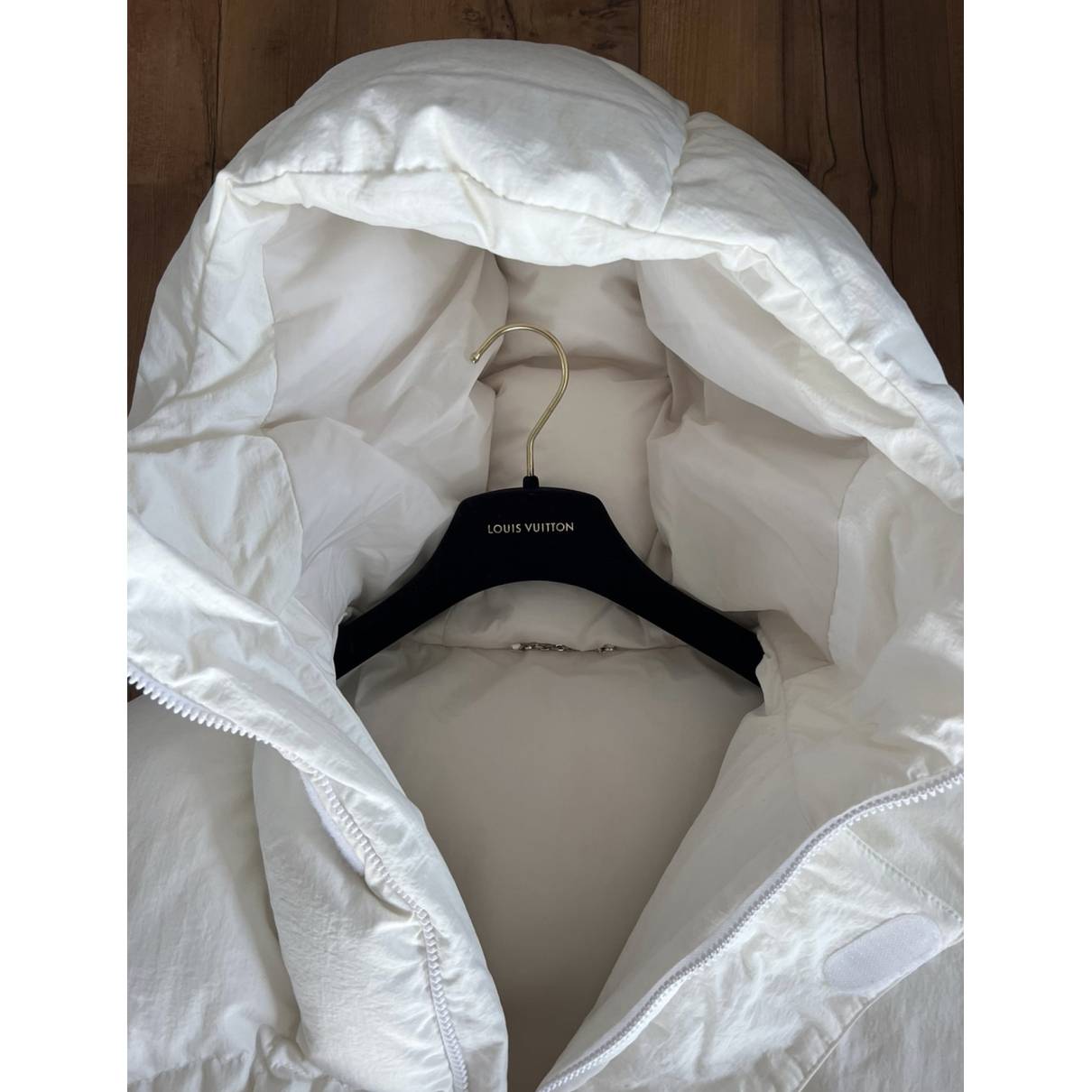 Jacket Louis Vuitton White size 52 FR in Polyamide - 32305637