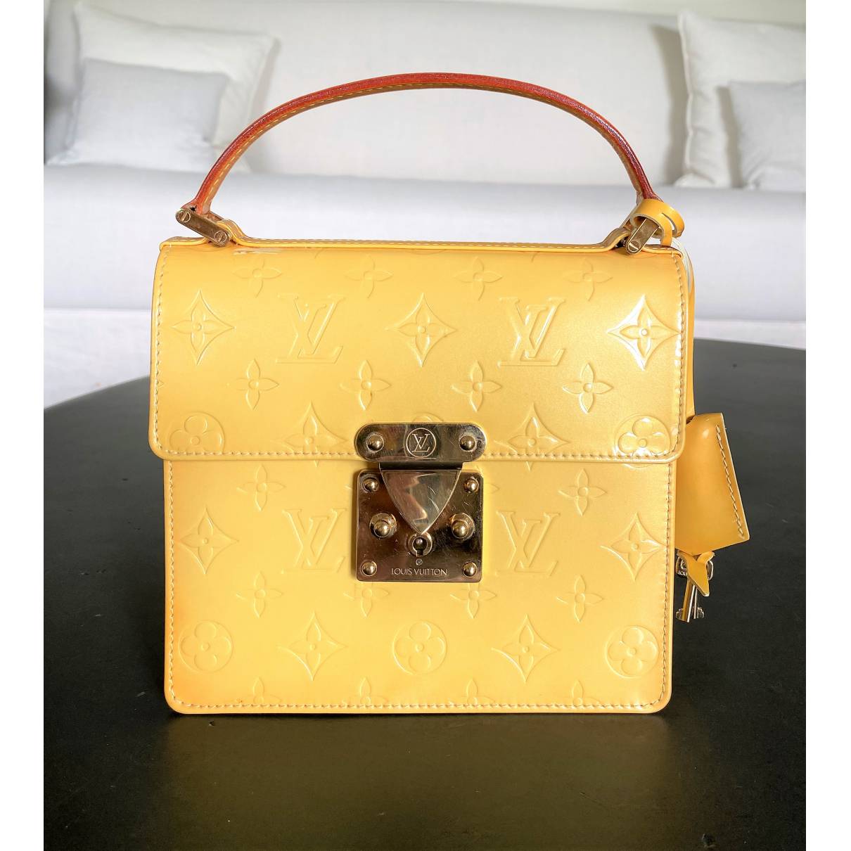 Louis Vuitton - Authenticated Spring Street Handbag - Patent Leather Yellow for Women, Good Condition