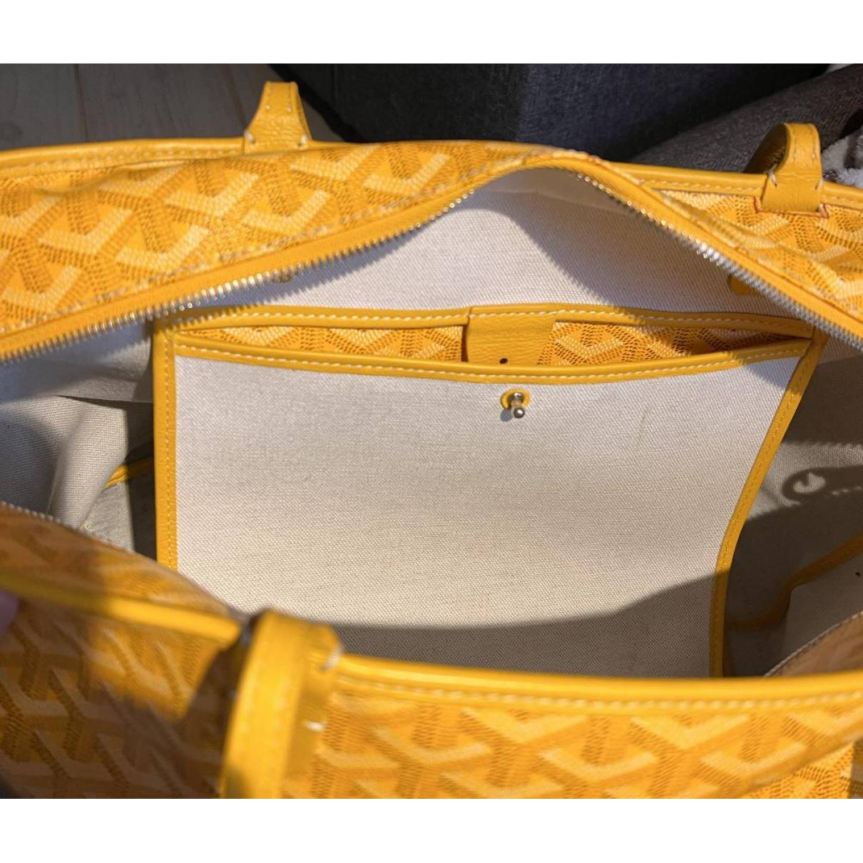 Artois handbag Goyard Yellow in Synthetic - 26414005