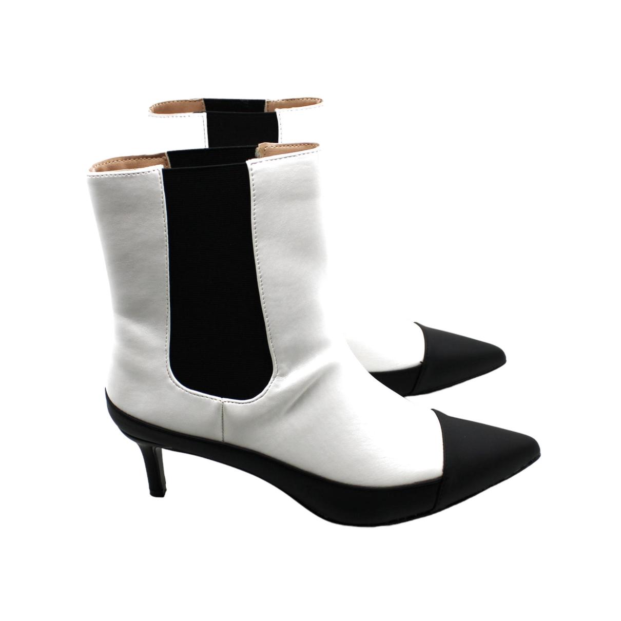 Leather ankle boots Journee Collection