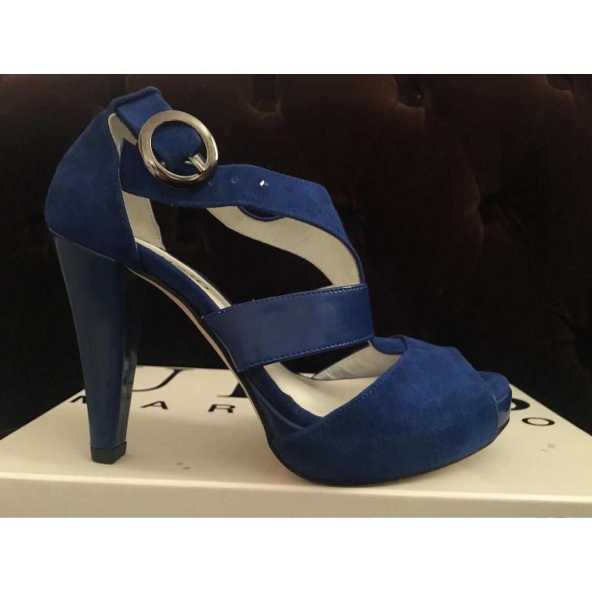 GUESS Heels for sale