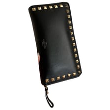 VALENTINO GARAVANI Rockstud leather wallet