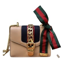 Sylvie Flap Chain leather crossbody bag Gucci