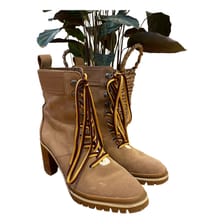 Leather heels Timberland