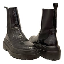 Vegan leather ankle boots Zara