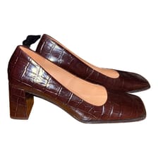 Leather heels Miista